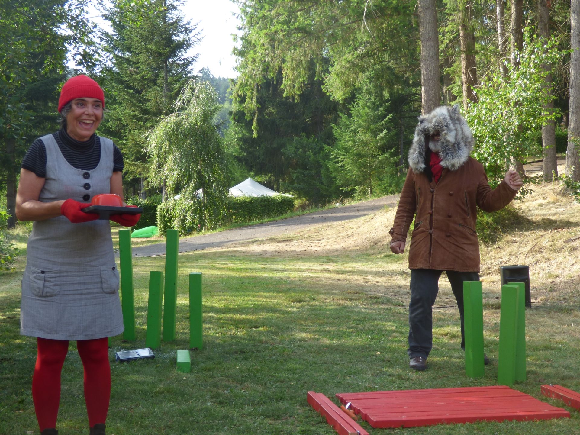 Le petit chaperon rouge dans son élément
