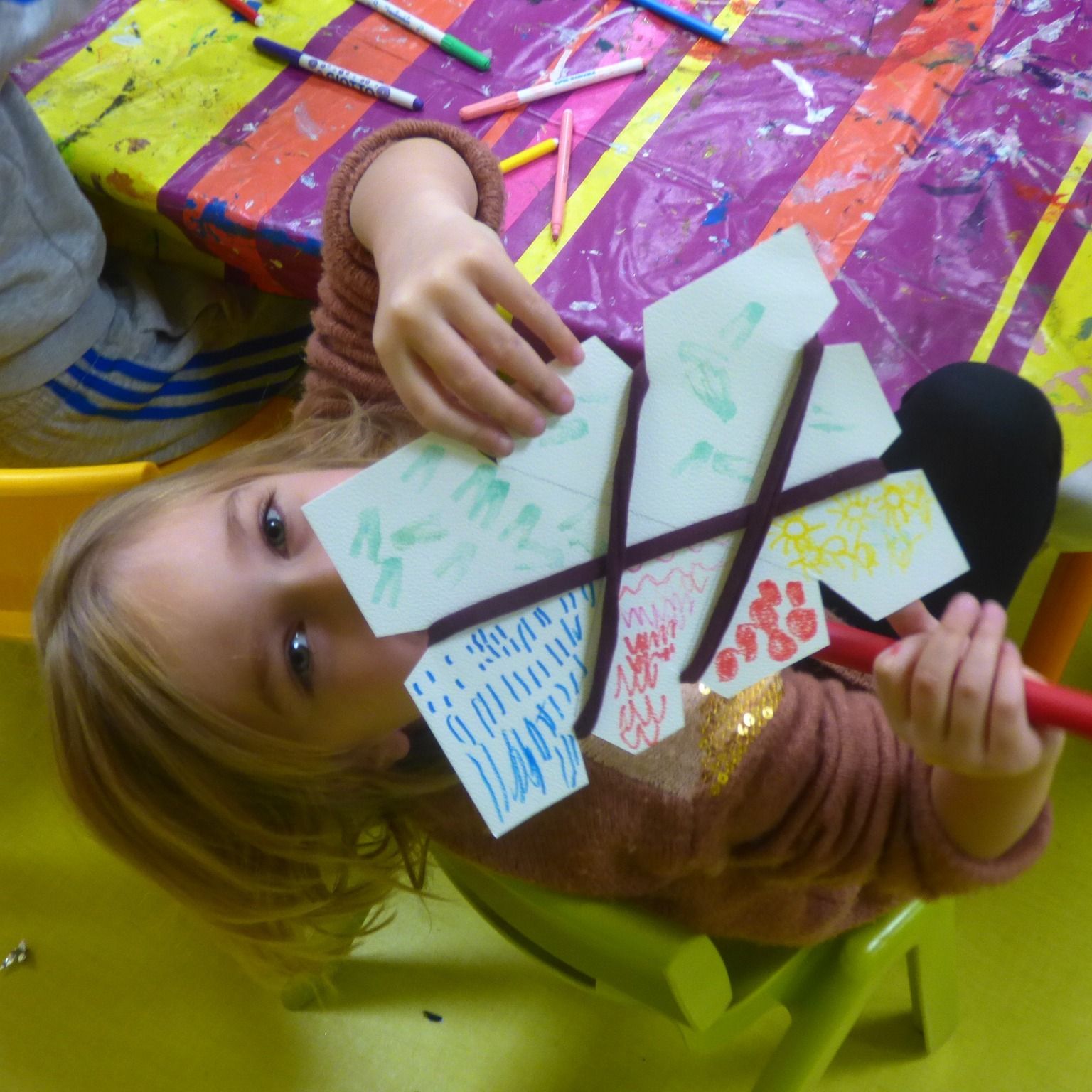 Atelier recycl'Art avec les 2-5 ans du centre de loisirs Les Lutin