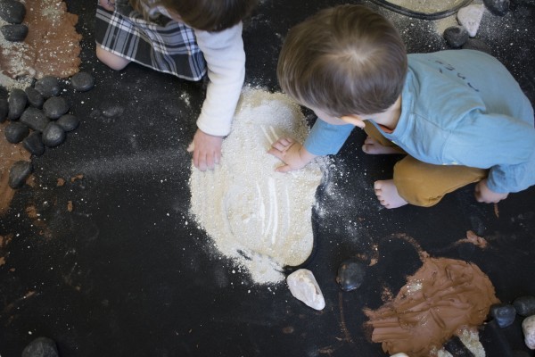 Pas à Pas, une résidence design à la crèche année 2