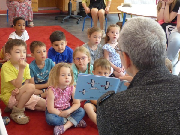 Lectures d'albums avec les enfants